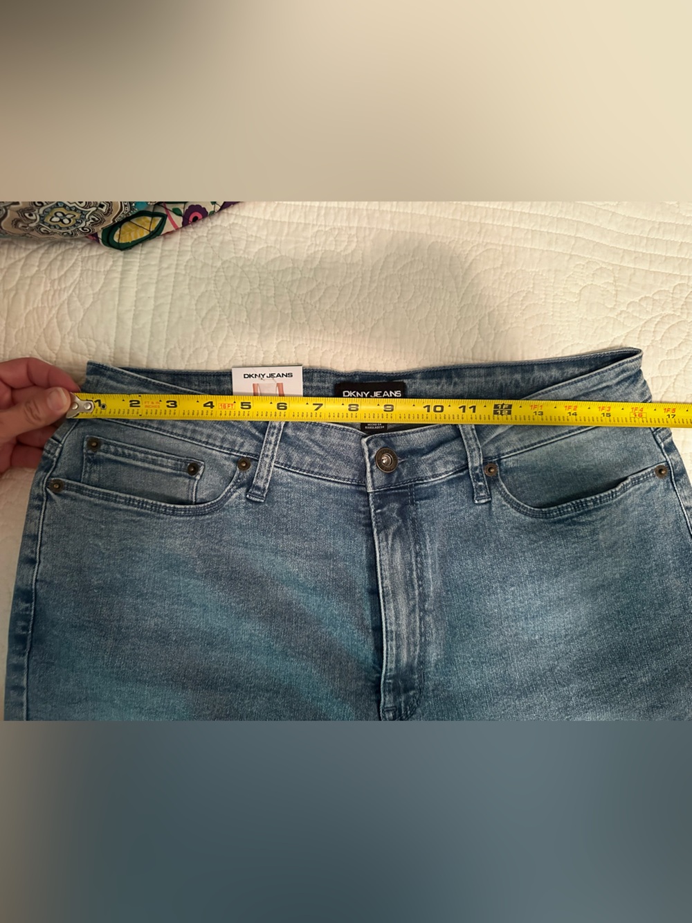 DKNY Women's Medium Blue Jean Shorts